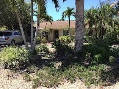 413 Park Lane Dr Venice, FL 34285