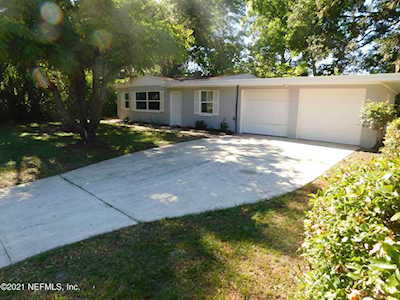 1582 Chatham Rd Jacksonville, FL 32208