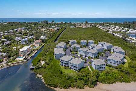 858 Evergreen WAY Longboat Key, FL 34228