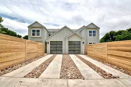 2105 Donahue LN #B Austin, TX 78744