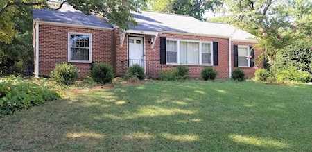 385 Johnson Ferry Rd Sandy Springs, GA 30328