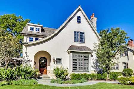 515 Lange Ct Libertyville, IL 60048