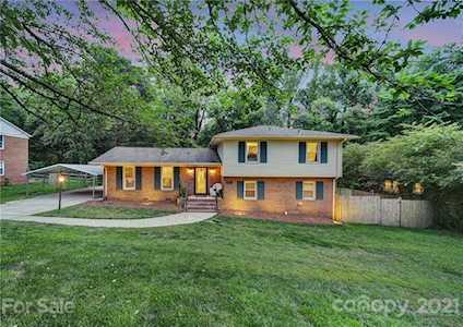 5610 Cottingham Ln Charlotte, NC 28211