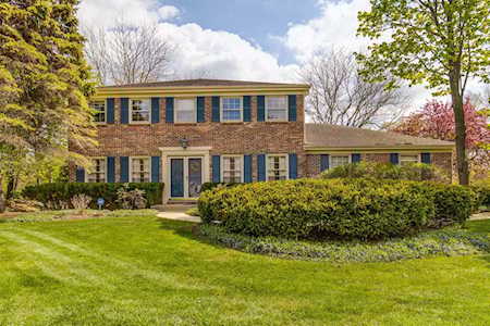 306 Whytegate Ct Lincolnshire, IL 60045