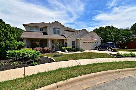2302 Barnett DR Cedar Park, TX 78613