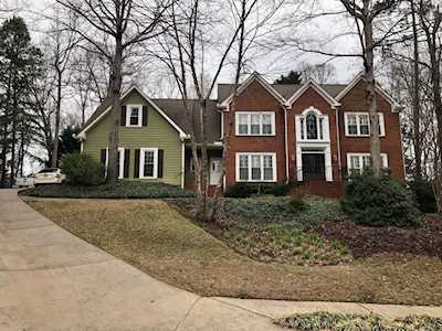 545 Trailside Ct Roswell, GA 30075