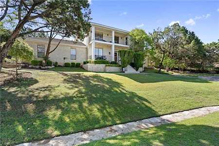 106 The Hills DR The Hills, TX 78738