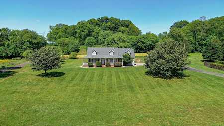 1857 Clara Mathis Rd Spring Hill, TN 37174