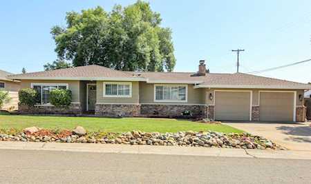 9406 Drift Way Orangevale, CA 95662