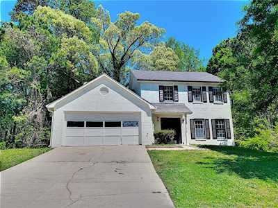 4776 Brasac Dr Stone Mountain, GA 30083