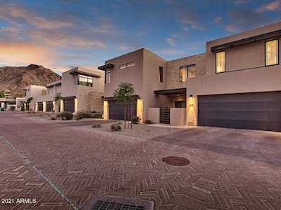 6180 N Las Brisas Drive Paradise Valley, AZ 85253