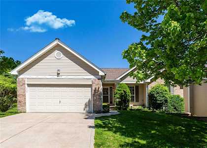12812 Polo Parc Dr Maryland Heights, MO 63146