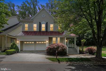 115 Shadow Glen Ct Gaithersburg, MD 20878