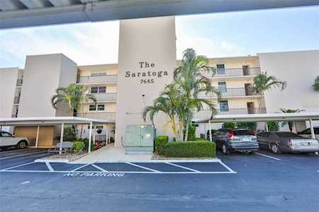 7645 Sun Island Dr S #201 South Pasadena, FL 33707