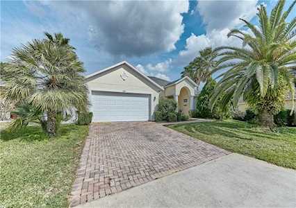 767 Dolcetto Dr Davenport, FL 33897