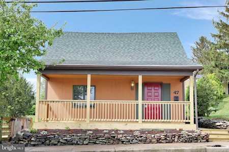 47 Main St N Smithsburg, MD 21783