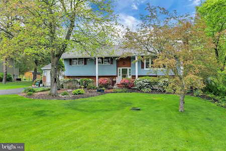 1029 Johnson Dr Gettysburg, PA 17325