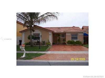 5891 SW 156th Ct Miami, FL 33193
