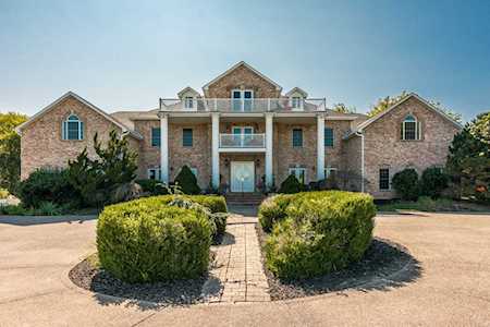3057 Patton Branch Rd Goodlettsville, TN 37072