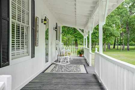 32586 Pine Tree Ln Waller, TX 77484
