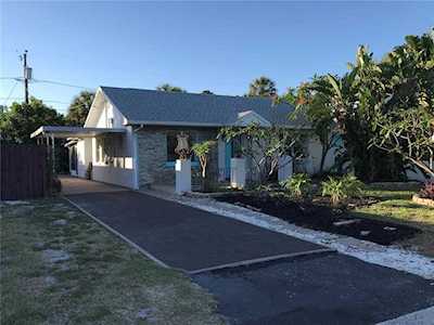 557 77th Ave St Pete Beach, FL 33706