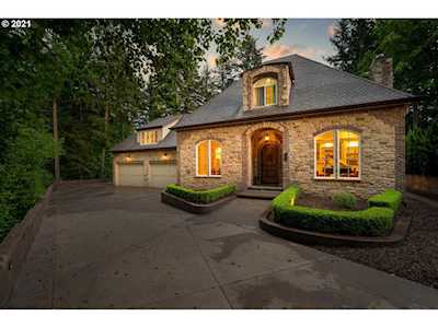 1312 NW 34th Ave Camas, WA 98607