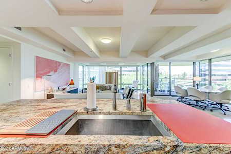 7131 E Rancho Vista Drive #4006 Scottsdale, AZ 85251