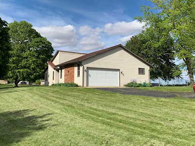 2604 W Choctaw Drive London, OH 43140