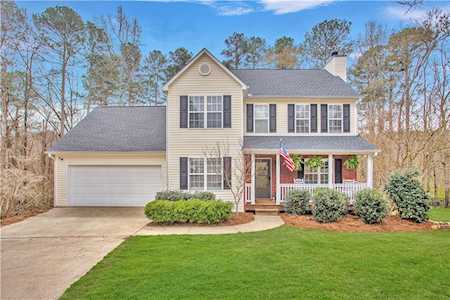 1610 Alcovy River Dr Dacula, GA 30019