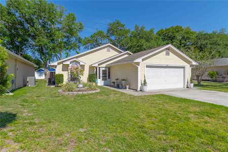 4205 Natchez Trace Dr Saint Cloud, FL 34769