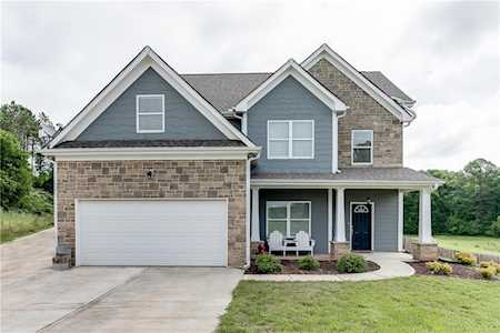 448 Middle Fork Ln Carnesville, GA 30521