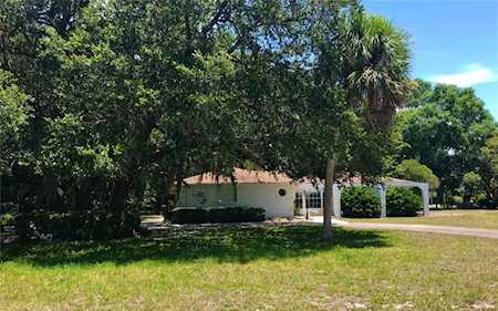 2115 W Dolphin Dr Englewood, FL 34223