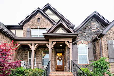 1504 Sierra Point Nolensville, TN 37135