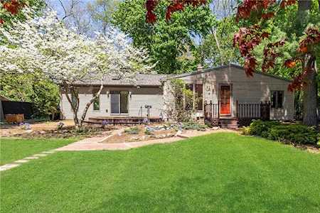 50 Tower Ave East Providence, RI 02914