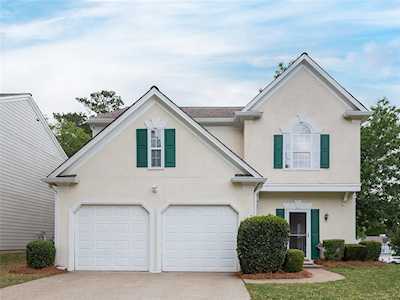 4238 Pentworth Ln NW Kennesaw, GA 30144
