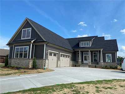 1810 Augusta Blvd Henryville, IN 47126