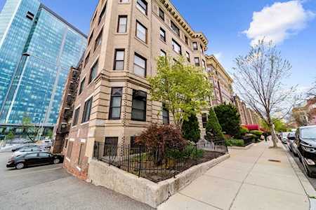 137 Peterborough #2 Boston, MA 02215