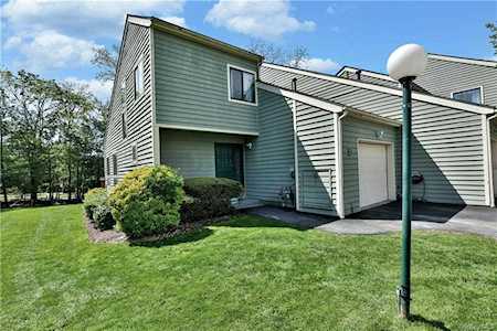 5 Village Green Port Chester, NY 10573