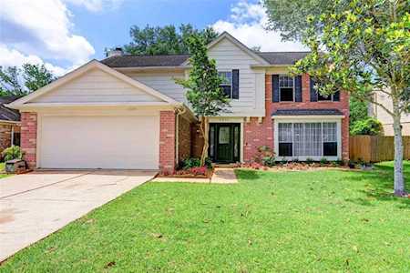 4534 Texas Trail Sugar Land, TX 77479