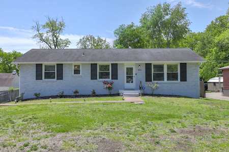 109 Mcbratney Dr Hendersonville, TN 37075