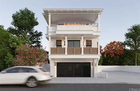 620 12th Manhattan Beach, CA 90266