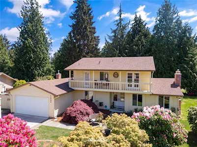 14835 SE 172 Place Renton, WA 98058