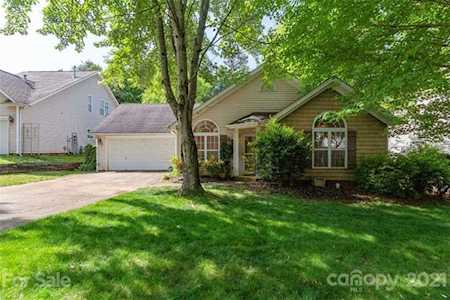 13818 Hastings Farm Rd Huntersville, NC 28078