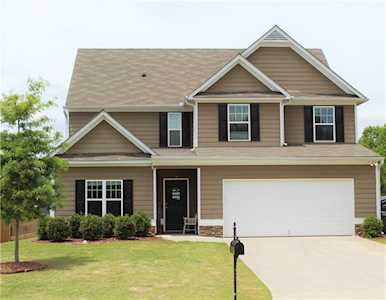 39 Valley Brook Ct Dallas, GA 30132