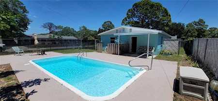 1804 51st Ave W Bradenton, FL 34207
