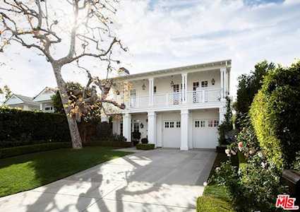 223 S Medio Dr Los Angeles, CA 90049