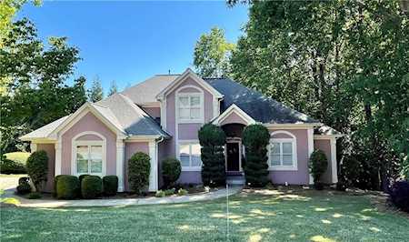 2902 Dunhill Trl Woodstock, GA 30189