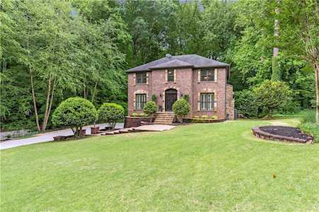 1437 Brookcliff Dr Marietta, GA 30062