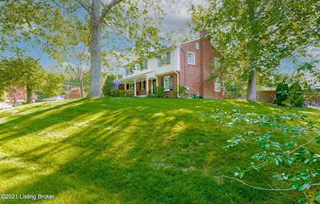 7400 Springvale Dr Louisville, KY 40241