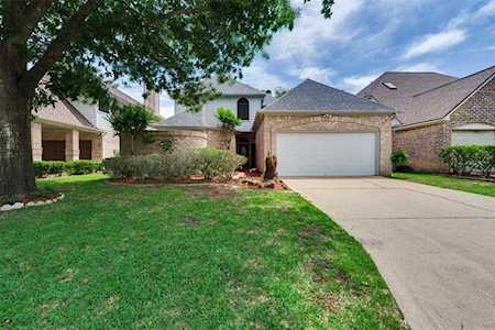 14531 Sandalfoot St Houston, TX 77095